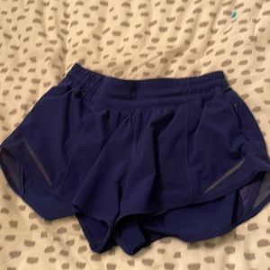 Blue lulu lemon hotty hots